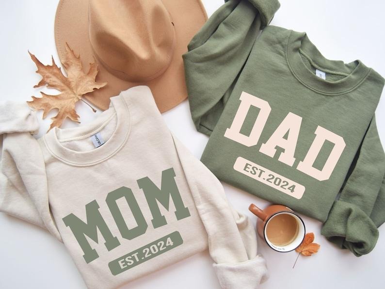 Mom Sweatshirt, Dad Sweatshirt, Mom and Dad Sweatshirt, Custom New Mom Gift, New Dad Gift Hoodie and Sweater; T-shirt