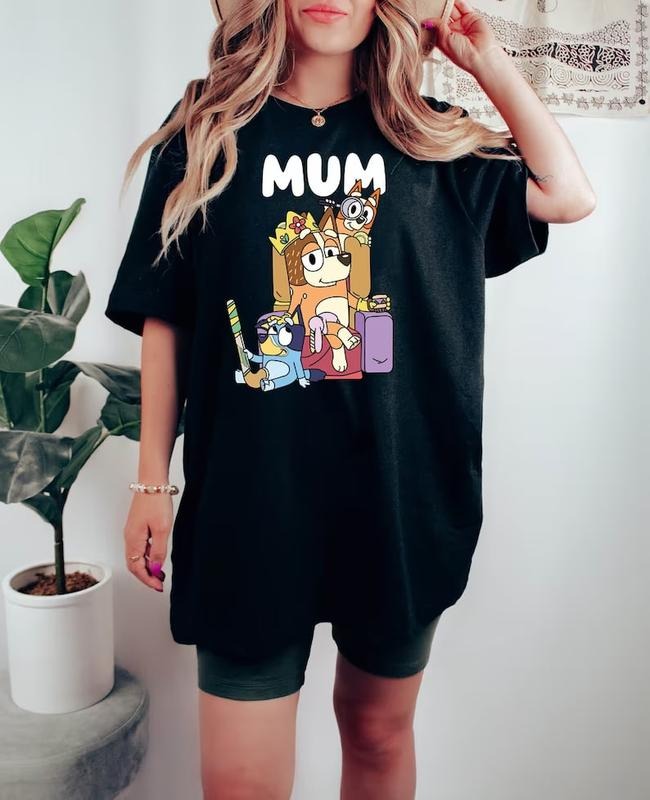 Mum Bluey T-shirt, Bluey Mom Shirt, Mom Life Shirt, Chilli Shirt, Bluey Heeler Family Shirt,  Mom Tee, Bluey Cartoon...