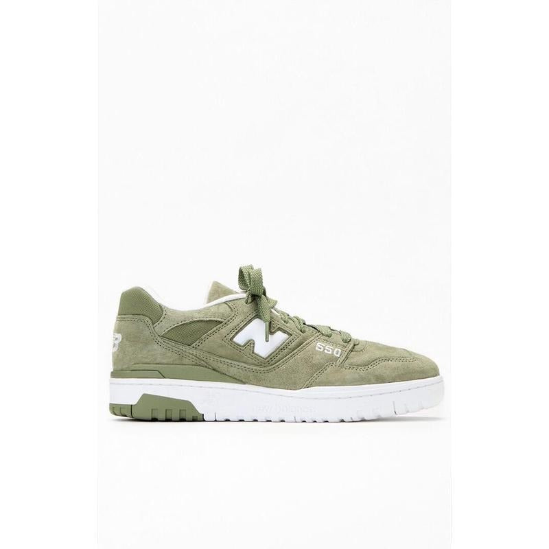 New Balance Men's Green 550 Shoes - Multicolor T-Shirts, Hoodie, Sweatshirt | WearSparks.com