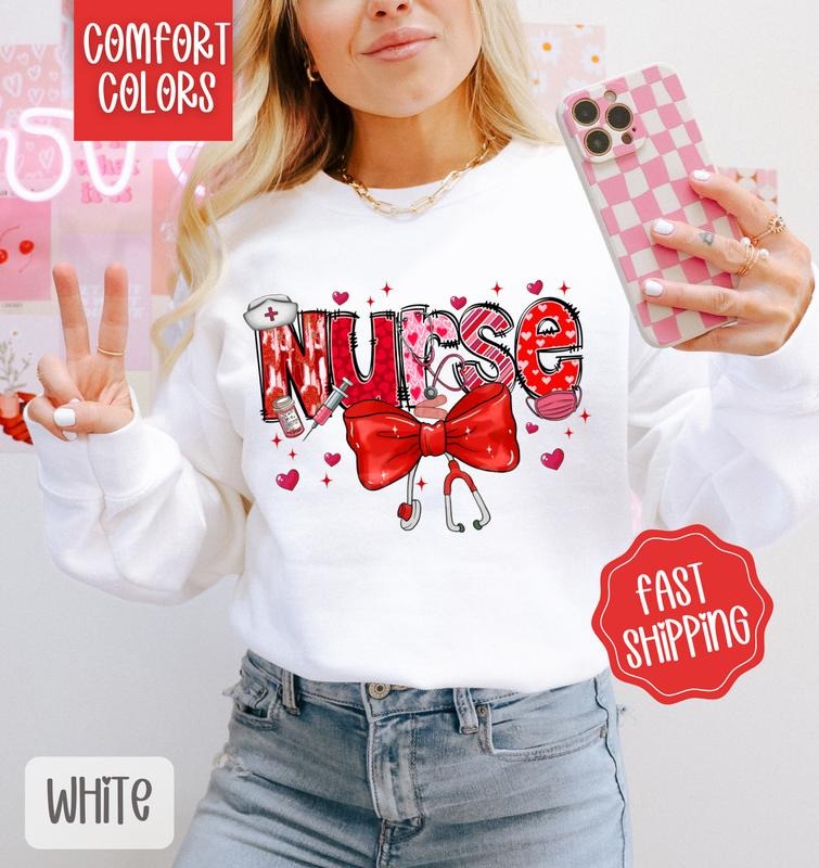 Nurse Valentine Sweatshirt Comfort Colors, Valentine's Day Women's Crewneck, Cute Nurse Sweater, RN Sweatshirt T-Shirts,...