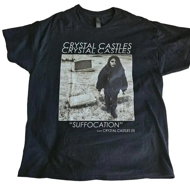 Official Alice Glass Crystal Castles Medium Tour Streetwear T-Shirt Cotton Fabric Hoodie, Sweatshirt | WearSparks.com