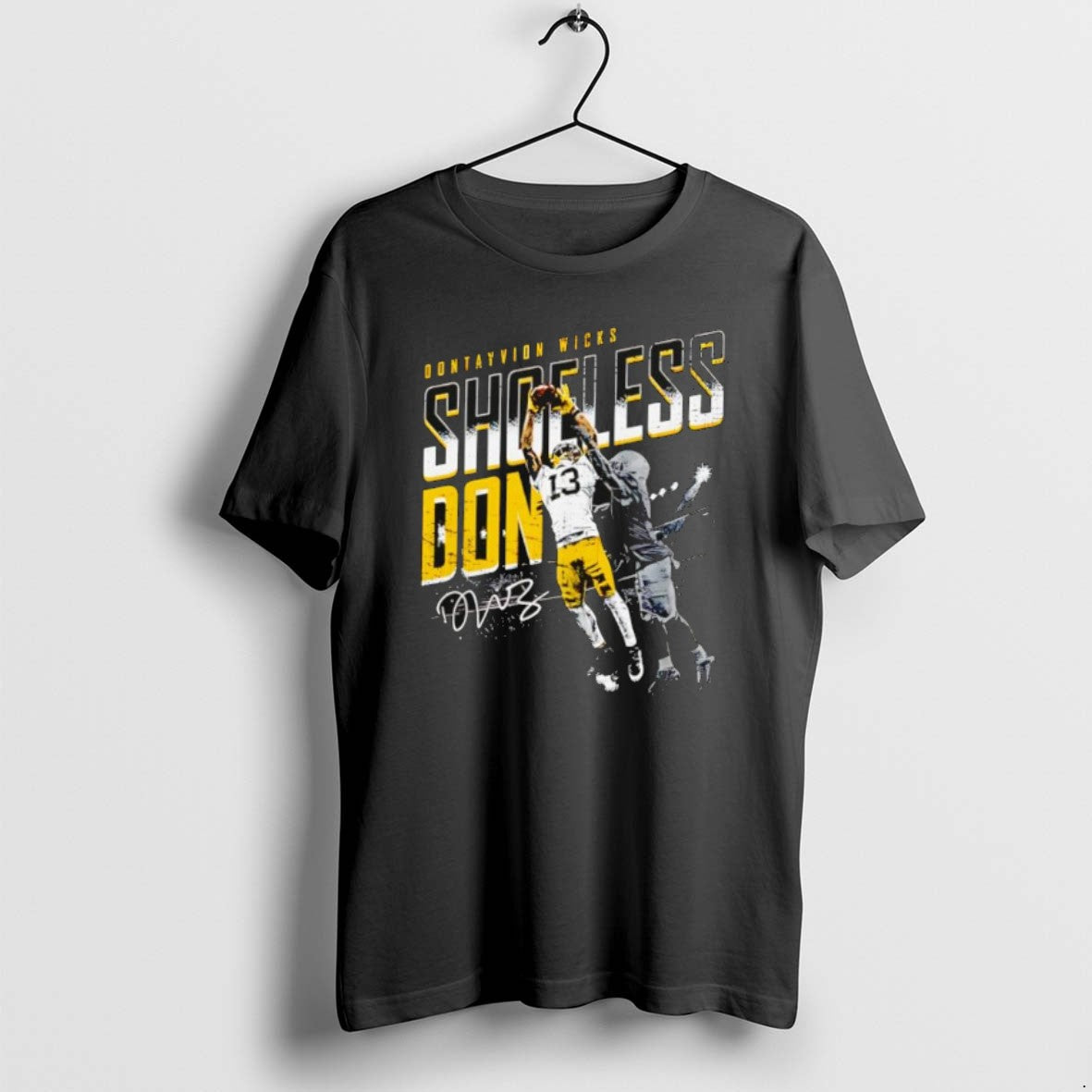 Official Dontayvion Wicks Green Bay Shoeless Catch Signature Retro T-Shirts, Hoodie, Sweatshirt | WearSparks.com