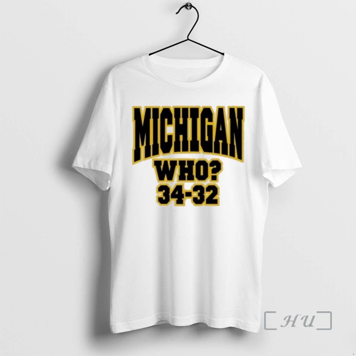 Officials Hannah Montoya Michigan Who 34 32 T-Shirts, Hoodie, Sweatshirt | WearSparks.com