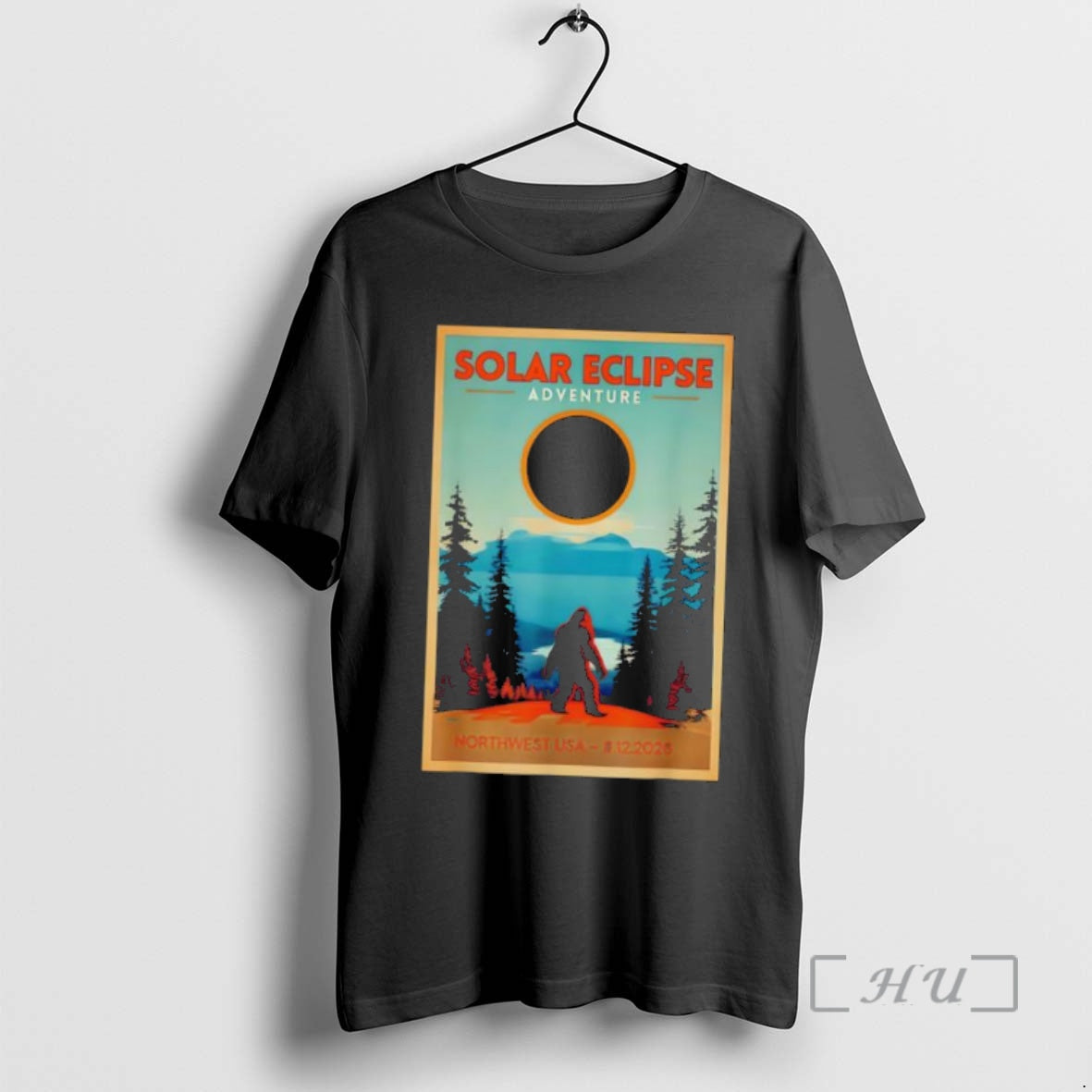 Officials Total Solar Eclipse 08 12