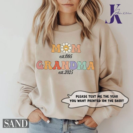 Personalized Mom Grandma Est Shirt, Est Custom Grandma T-Shirt, Gift For Grandma, Grandma To Be Shirt, New Grandma Shirt,...