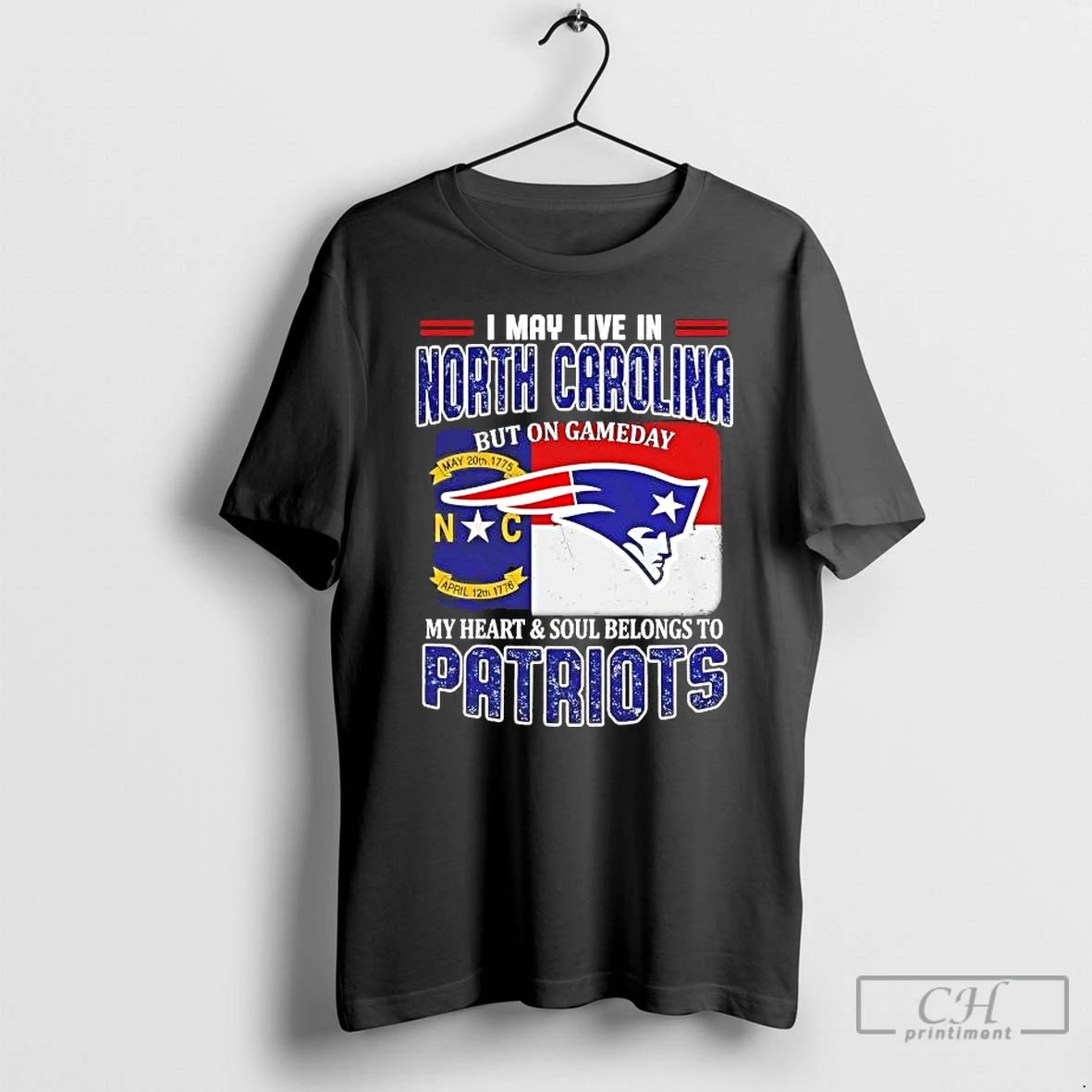 Premium On Gameday My Heart And Soul Belongs To Patriots I May Live In North T-Shirts, Hoodie, Sweatshirt | WearSparks.com