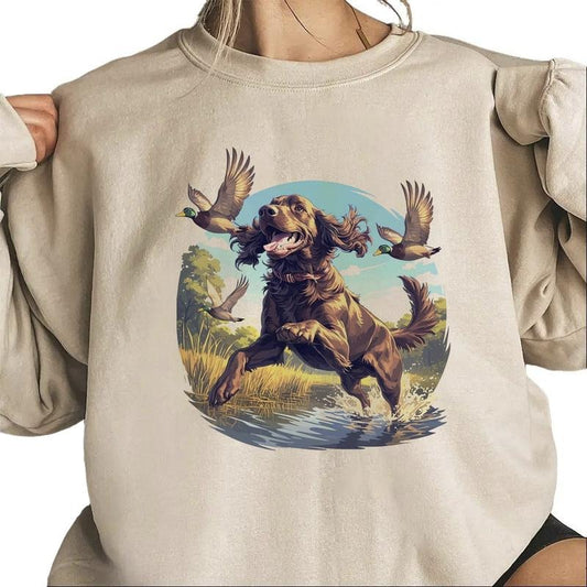 Retro Chocolate Lab Dog and Mallard Ducks Sweatshirt, Women Vintage Tee 90s Labrador Retriever Hunting Duck T-shirt Boho...