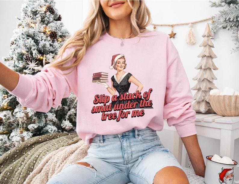 Retro Christmas Sweatshirt, Bookish Christmas, Funny Xmas Sweater, Vintage Holiday Crewneck, Smut Reader, Romance Books...