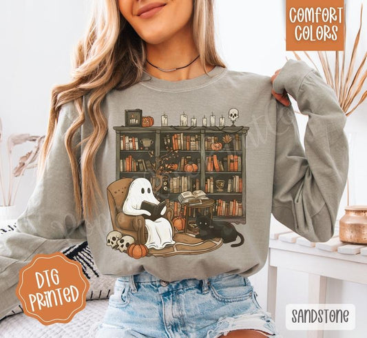 Retro Ghost Reading Books Long Sleeve TShirt, Trendy Women's Halloween Tee Hoodie, Sweatshirt | WearSparks.com