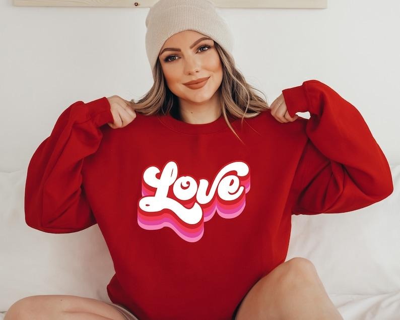 Retro Valentines Sweatshirt, Retro Love Sweater, Valentines Day , Love T-Shirts, Hoodie | WearSparks.com