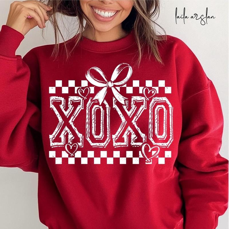 Retro XOXO Checkered Coquette Valentines Varsity Trendy VDay Cute Retro Valentines Day shirt Png Coquette Bow Valentines...