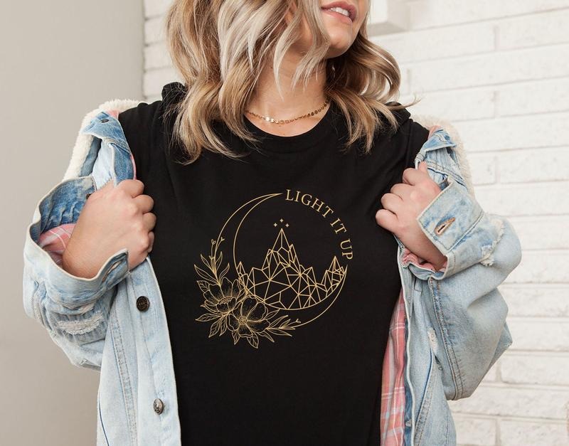SJM - Original Design - Light It Up t-shirt, Crescent City t-shirt, House of Earth and Blood, Bookish gift, Light It Up...