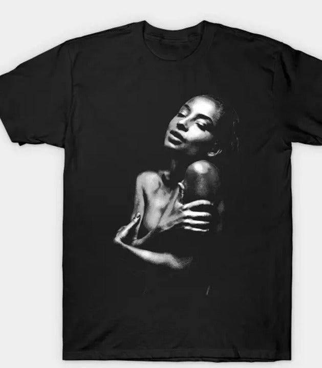 Sade Adu Lovers Rock 2001 Tour White T-shirt, Sade Summer Tour Concert Menswear Top Hoodie, Sweatshirt | WearSparks.com