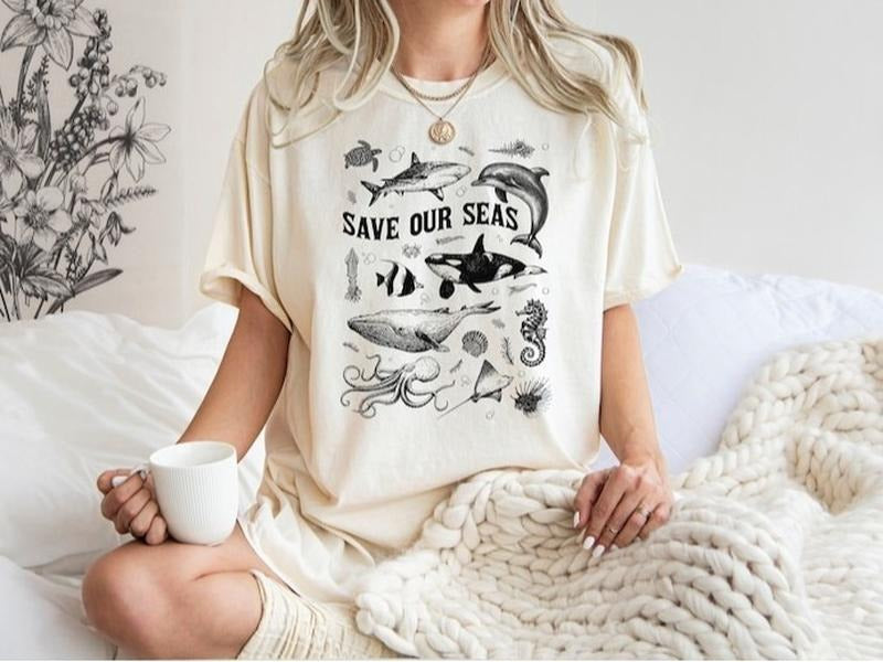 Save Our Seas Shirt, Retro 90s Graphic Tee, Retro Ocean T-Shirt, Sealife Shirt, Ocean Lover Gift, Nature Graphic Tee,...