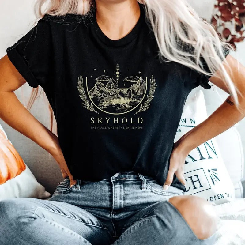 Skyhold Dragon Age Tshirt, Inquisition Absolution Oversized Crew Neck Sweatshirt, Gaming Merch, Women's Video Game Lover...