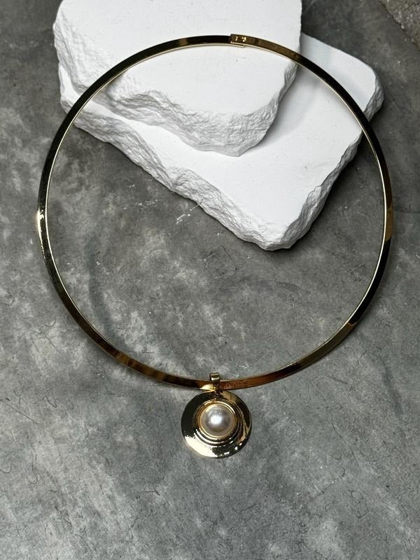 So Sweet Pearl Choker 17" T-Shirts, Hoodie, Sweatshirt | WearSparks.com