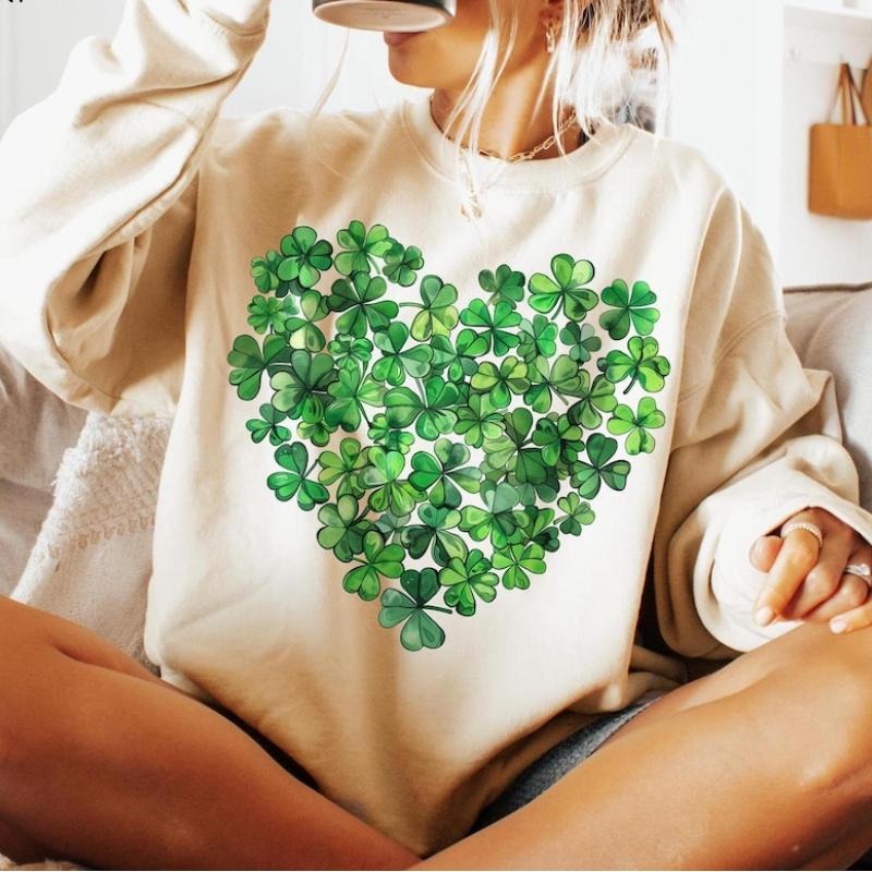 St. Patrick's Day Shirt, Shamrock Heart Sweatshirt, Saint Patrick Shirts for Women, Lucky Shamrock Shirt Hoodie