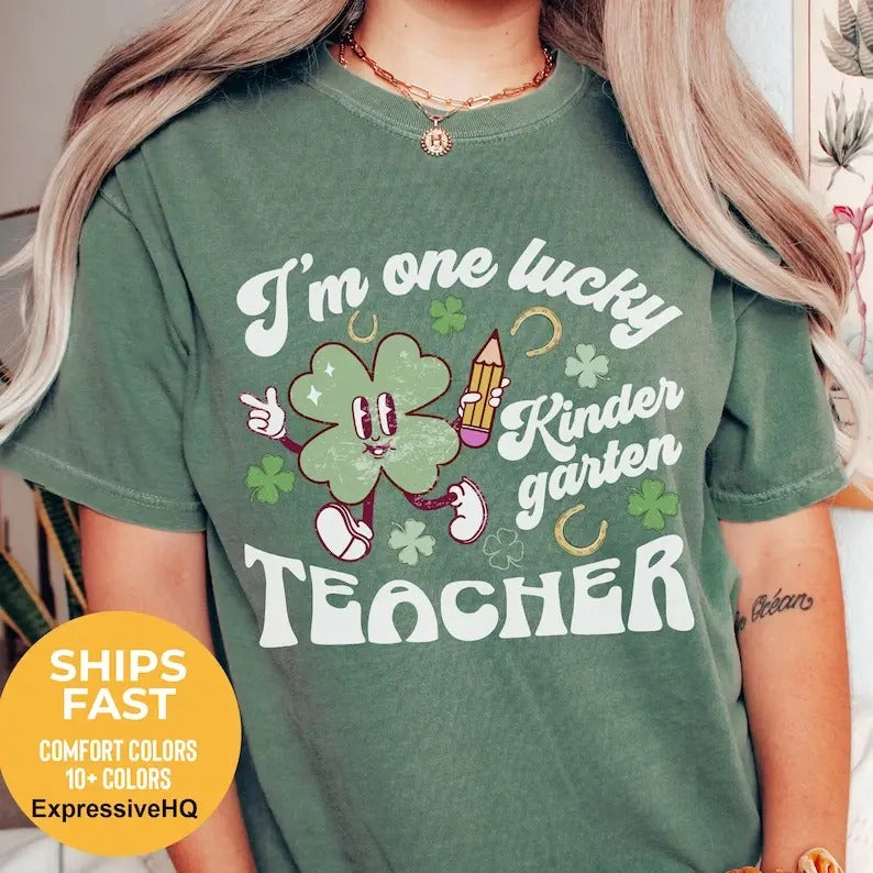 St Patricks Day Shirt Teacher St Patricks Day Kindergarten Teacher Hoodie and Sweater; T-shirts Sweatshirt | WearSparks.com