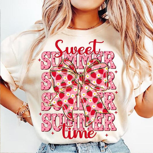 Strawberry Summer Vibes Preppy Festival Sweet Floral Strawberry Summer T-Shirt Hoodie, Sweatshirt | WearSparks.com