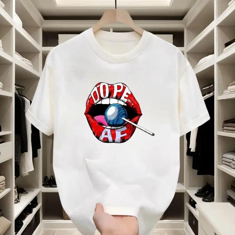 T - shirt with edgy red lips & lollipop print, spiced up by trendy letters. Pure cotton, comfy and eye - catching, a must