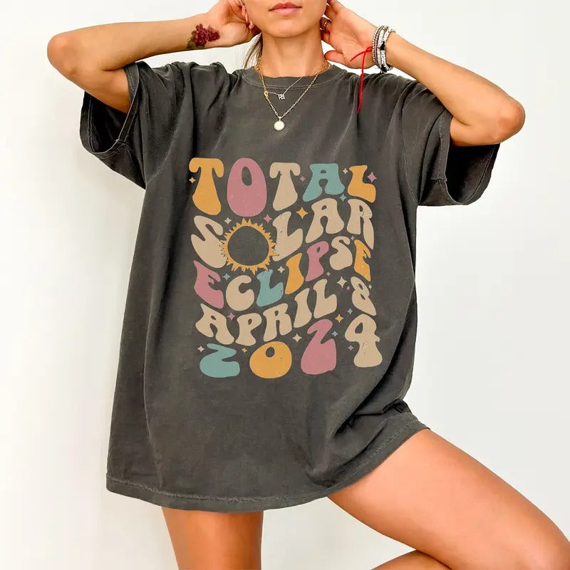 Total Solar Eclipse Shirt April 8 2024 Solar Eclipse Gift Astronomy Shirt Retro Groovy Distressed Celestial Vintage Wash...