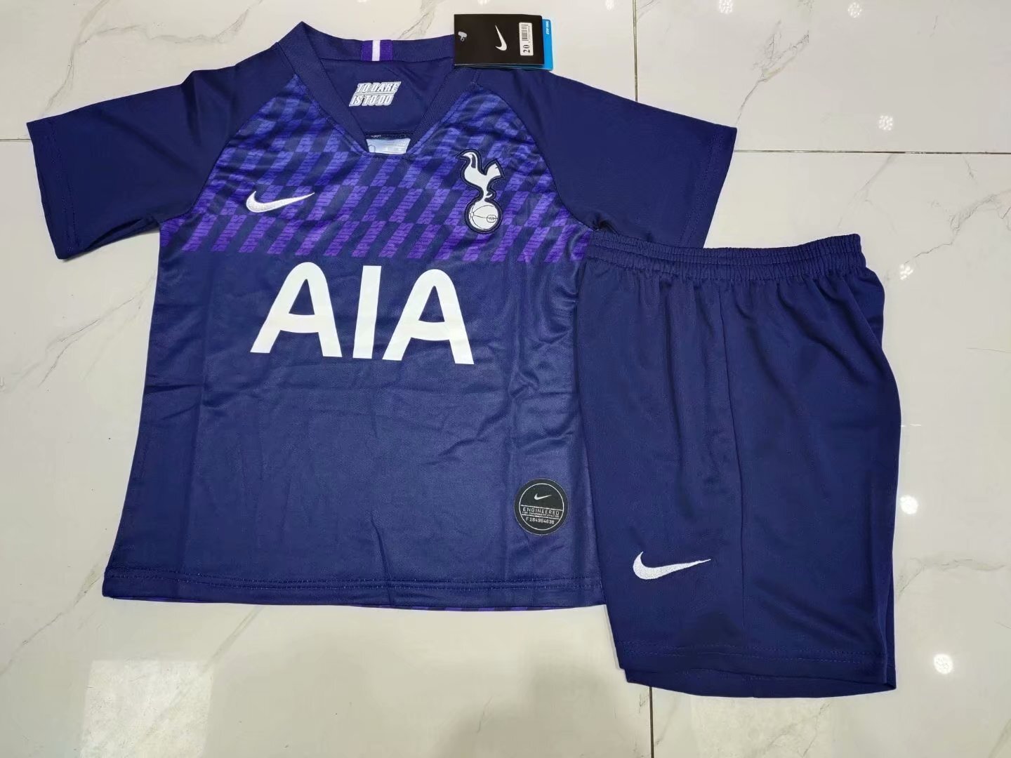 Tottenham Hotspur Style 2