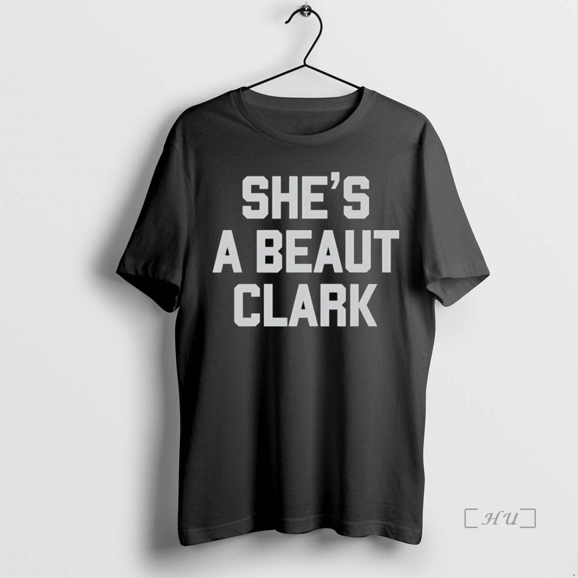 Trending National Lampoons Christmas Vacation Shes A Beaut Clark T-Shirts, Hoodie, Sweatshirt | WearSparks.com