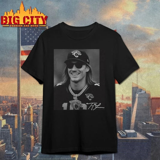 Trevor Lawrence signature photo Shirt