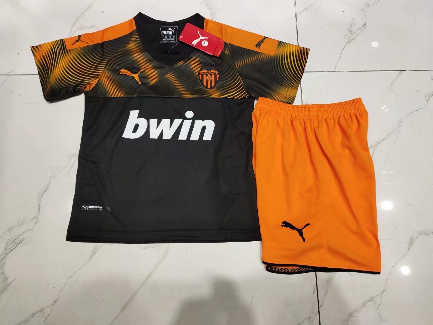 Valencia Black