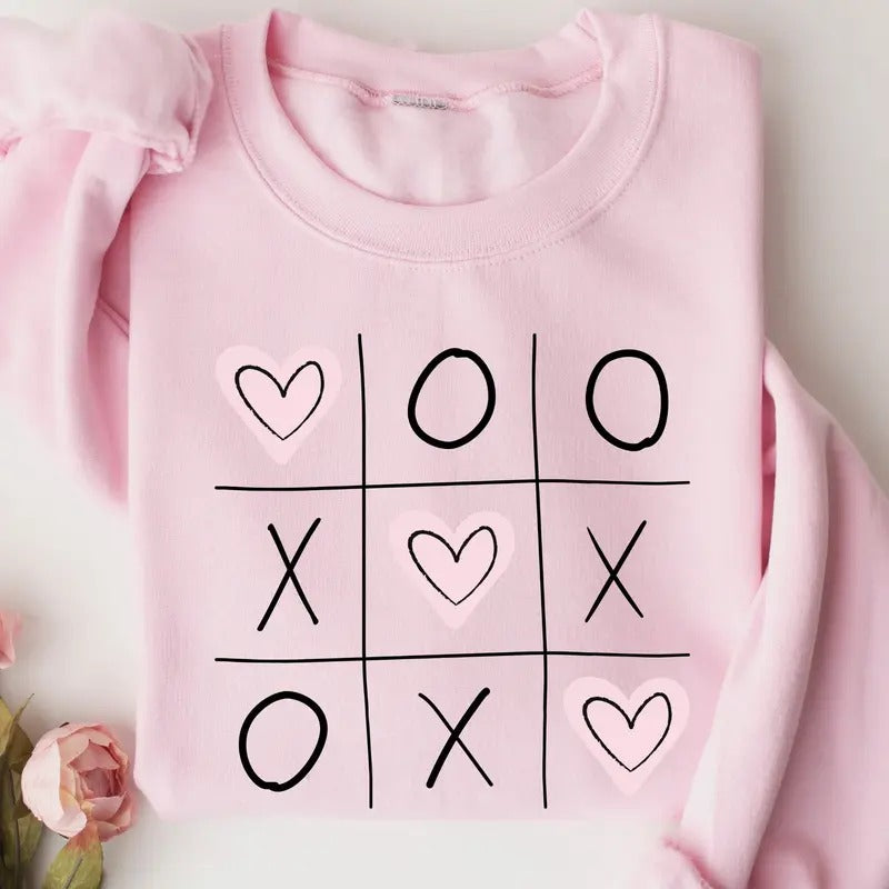 Valentines Day Sweatshirt, X'S And O'S Sweatshirt, Valentines Day Shirt, XOXO Sweatshirt, XOXO Heart, Couple Gift, Bff...