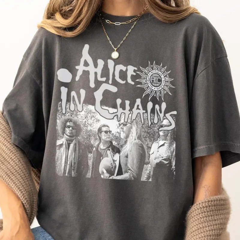 Vintage Alice In Chains Band T-shirt I Want Blood Sweatshirt Alice In Chains Tour 2025 Hoodie Alice In Chains Merch Gift...