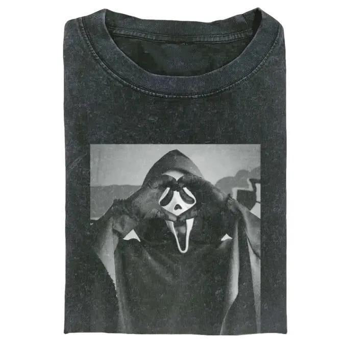 Vintage Halloween T-Shirt, Graphic T-shirt, Y2K 90s Graphic Shirt, gift for her, him, Womenswear Top, Halloween Shirt...