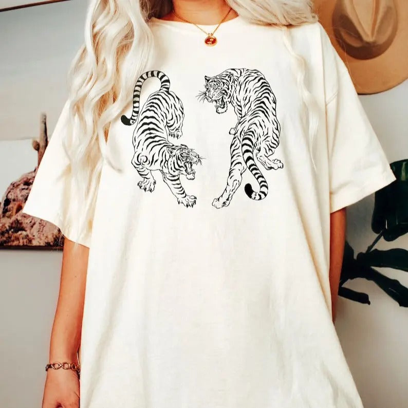 Vintage Tiger Shirt Tshirt Tiger Tshirt Tiger Graphic Tee Year of the Tiger Pink Tiger Shirt Aesthetic Clothes Indie T...