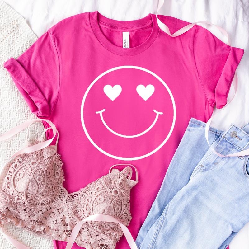 White smiley heart eyes Tee Smiles Face T-Shirt Valentines Smile Tshirt White Hearts Tee Soft Print Shirt Valentines Day...