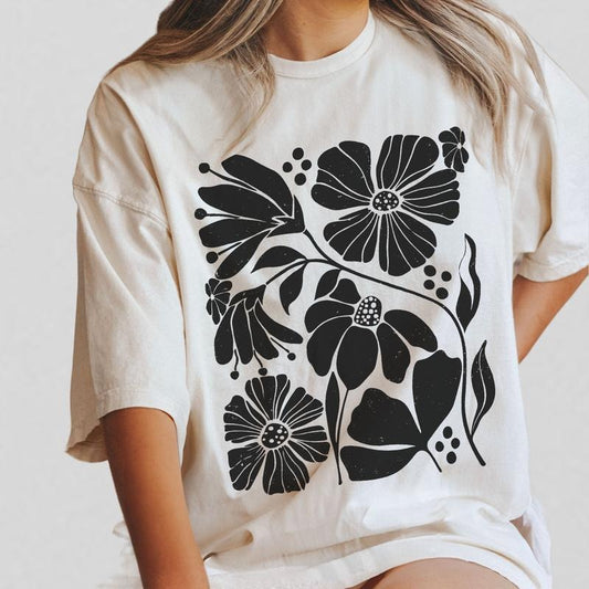 WildFlowers Shirt, Wild Flower Tshirt, Comfort Shirts for Women, Boho Floral Shirt for Her, Vintage Botanical Tee, Gifts...