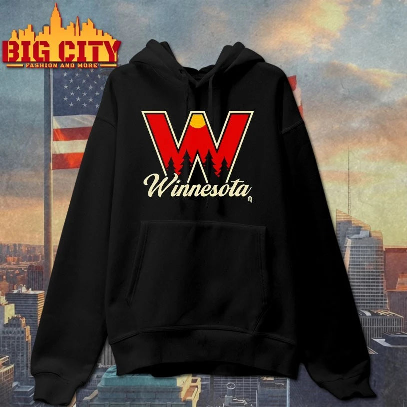 Winnesota W Hockey logo shirt