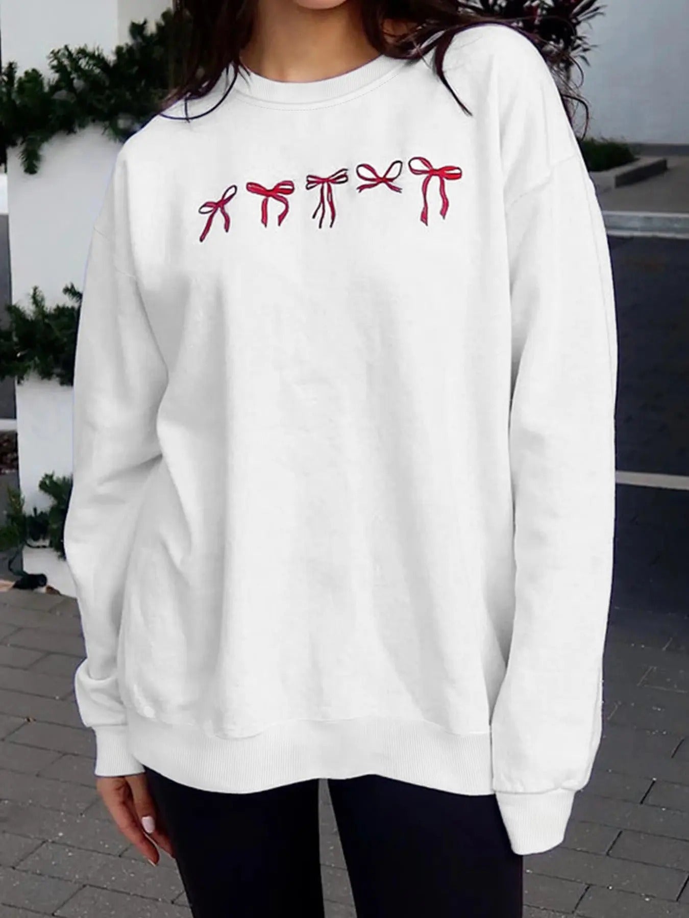 Women's Bow Print Crew Neck Pullover, Casual Long Sleeve Sweatshirt for Fall & Winter, Women's Clothes for Daily Wear...