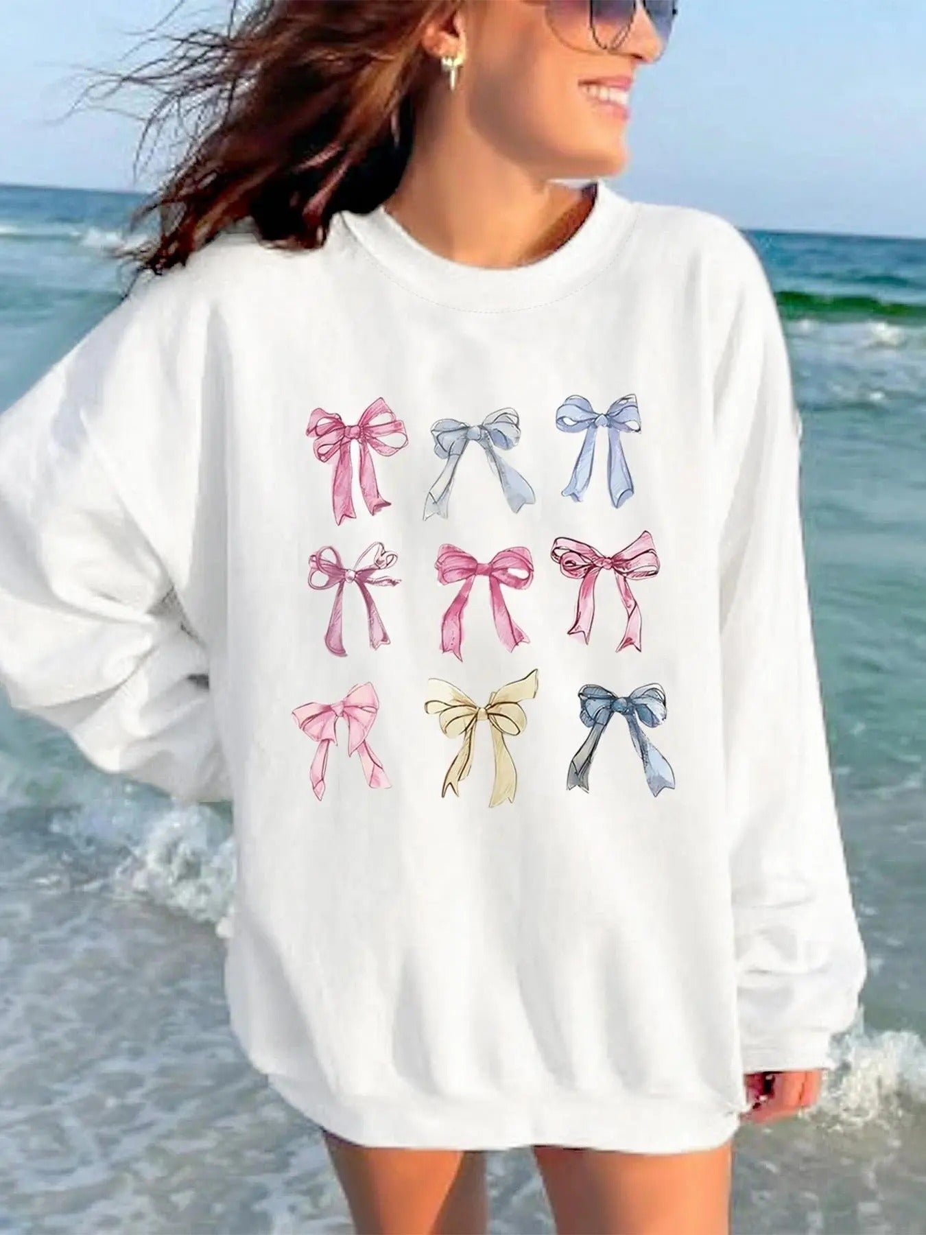 Women's Bow Print Crew Neck Sweatshirt, Casual Long Sleeve Sweatshirt for Spring & Fall, Fashion Women's Top for Daily...