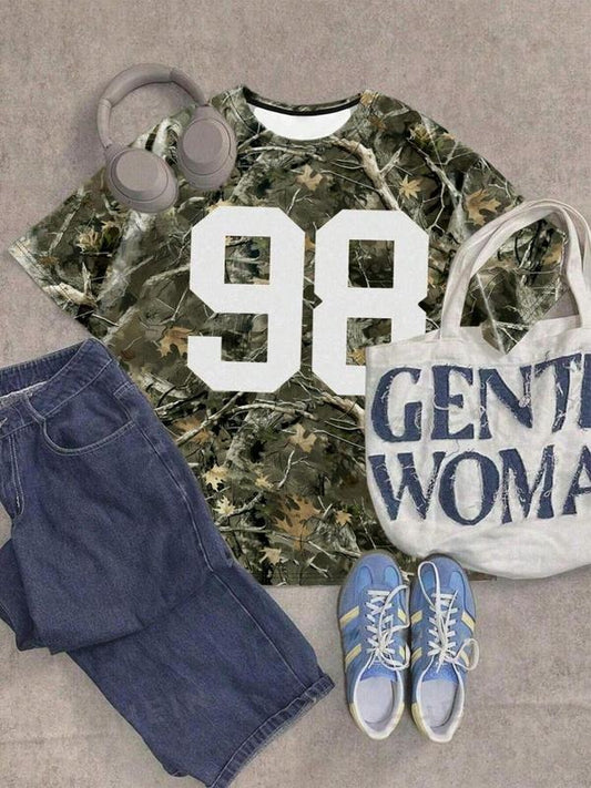 Women's Camo Print Round Neck Tee, Fashion Casual Crew Neck Short Sleeve T-shirt for Daily Holiday Vacation Outdoor Wear,...