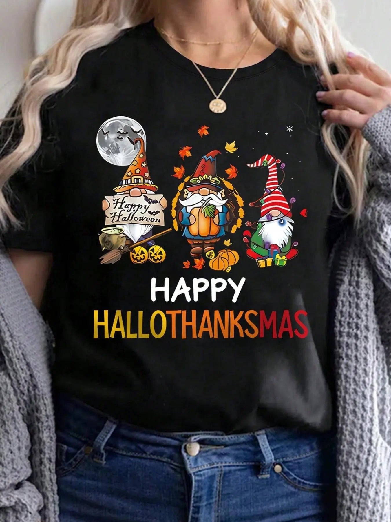 Women's Cartoon Letter Print Round Neck Tee, Casual Halloween Short Sleeve Crew Neck T-shirt for Summer, Fashion Women's...