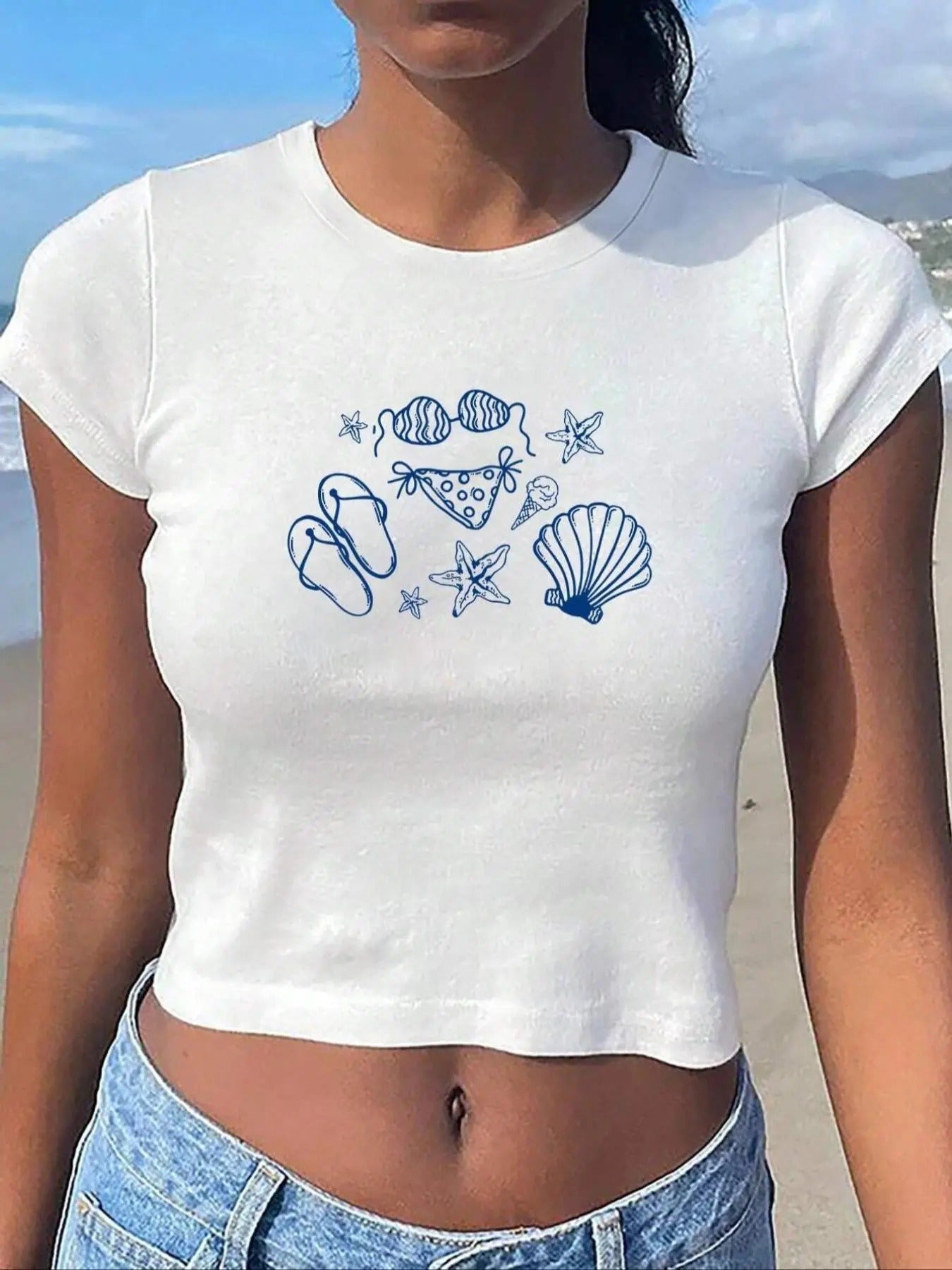 Women's Cartoon Print Round Neck Crop Tee, Casual Cap Sleeve T-shirt for Summer, Ladies Clothes for Beach Vacation...