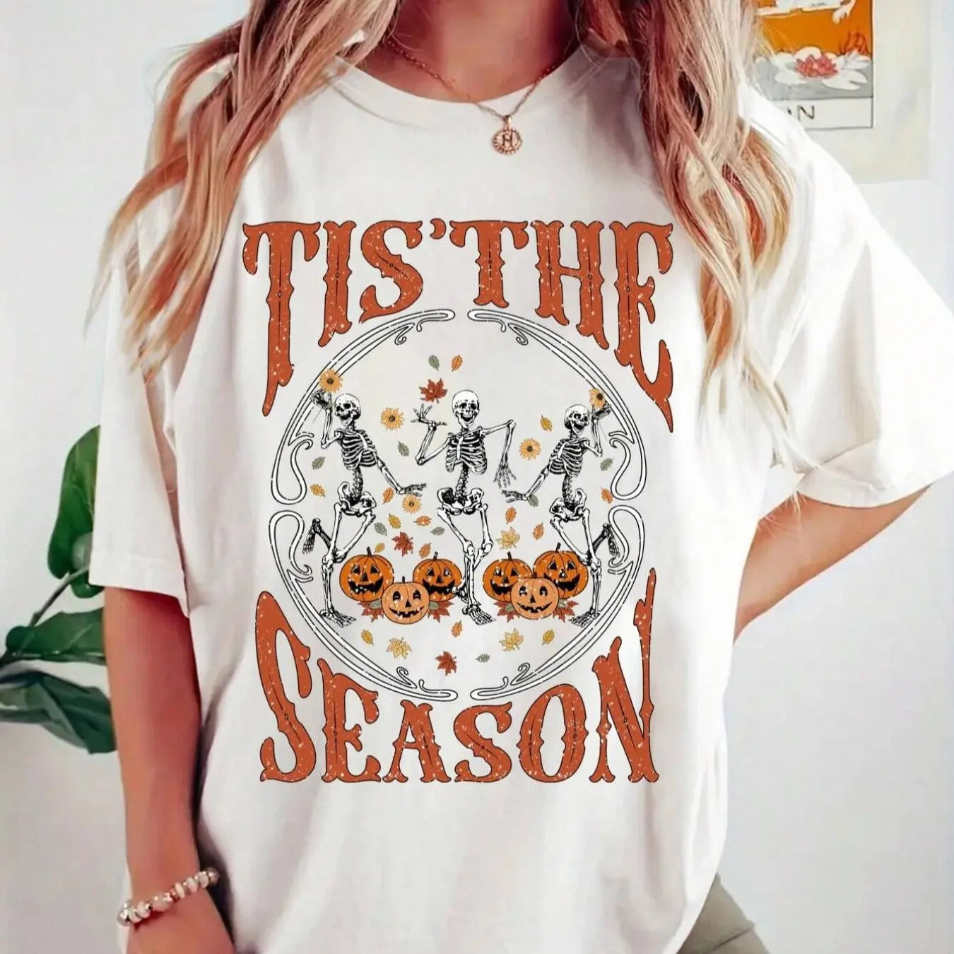 Women's Cartoon Skeleton & Pumpkin Graphic Print Round Neck Tee, Halloween Fashion Casual Short Sleeve T-shirt, Ladies...