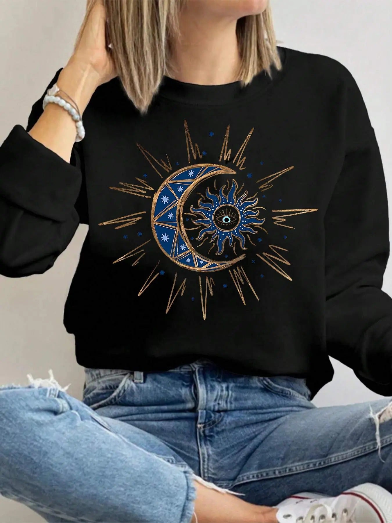 Women's Crescent & Star Print Crew Neck Sweatshirt, Casual Long Sleeve Pullover for Daily Wear, Ladies Clothes for All...