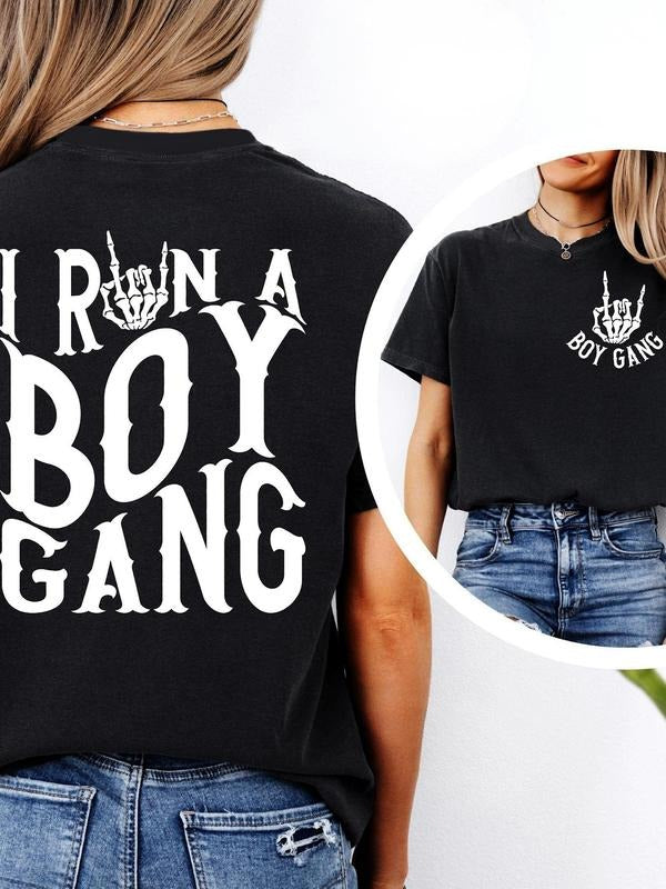 Women's Figure & Crown Print Round Neck Graphic Tee, Vintage Trendy Casual Short Sleeve T-shirt for Daily Wear, Ladies...