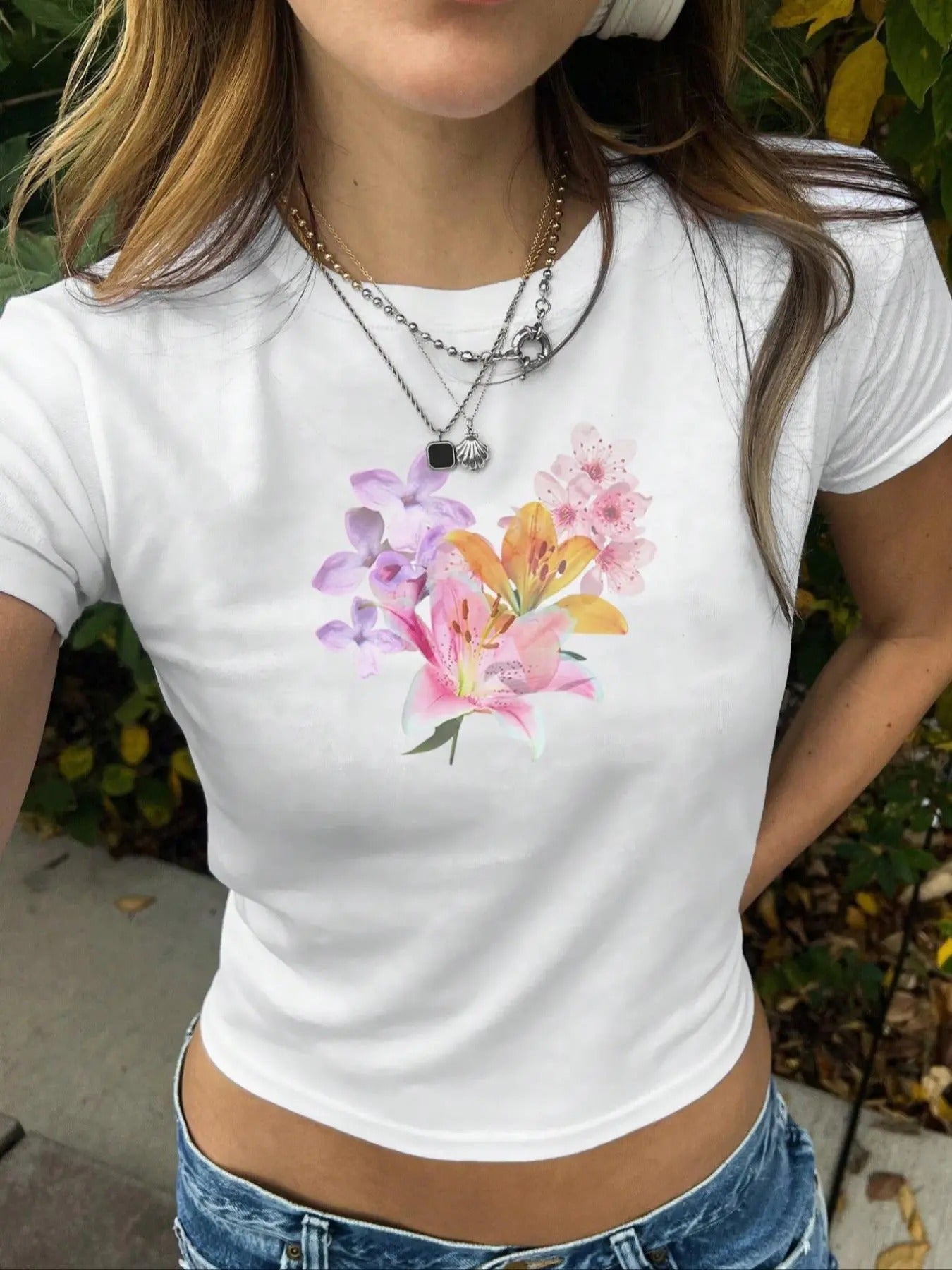 Women's Floral Print Round Neck Crop Tee, Casual Slim-fitting Short Sleeve T-shirt, Ladies Summer Clothes for Daily Wear...
