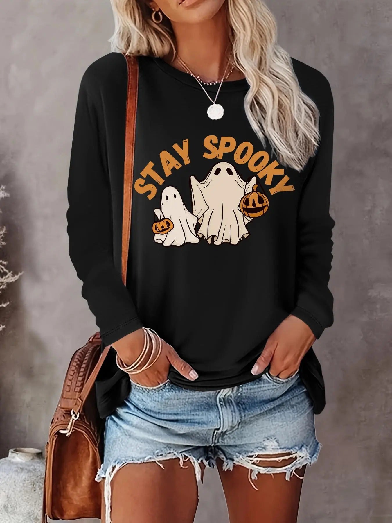 Women's Halloween Cartoon Ghost & Letter Print Drop Shoulder Sweatshirt, Casual Long Sleeve Round Neck Pullover for Daily...
