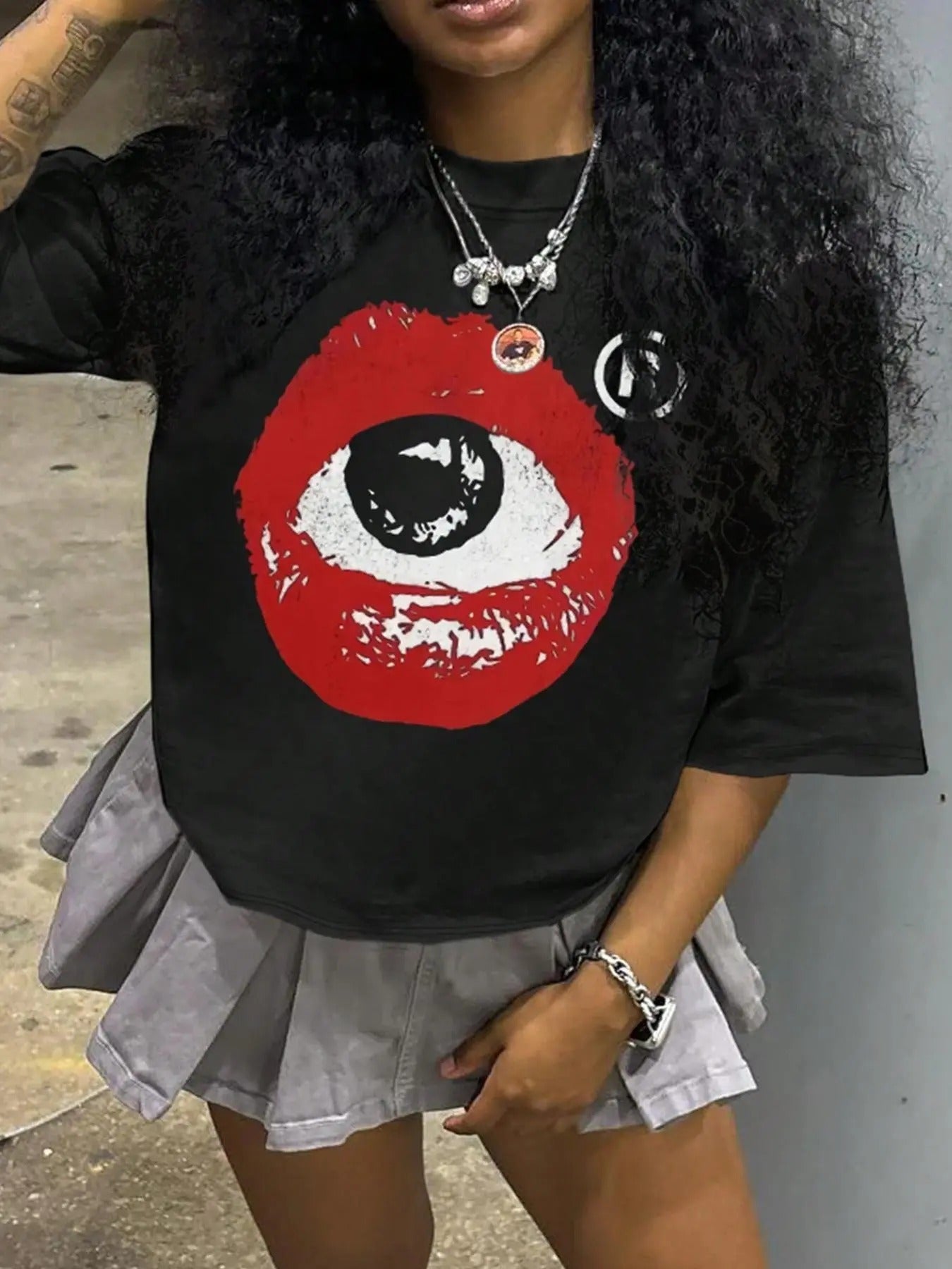 Women's Letter & Eye Print Drop Shoulder Tee, Casual Half Sleeve Round Neck T-shirt for Summer, Women's Top for Daily...