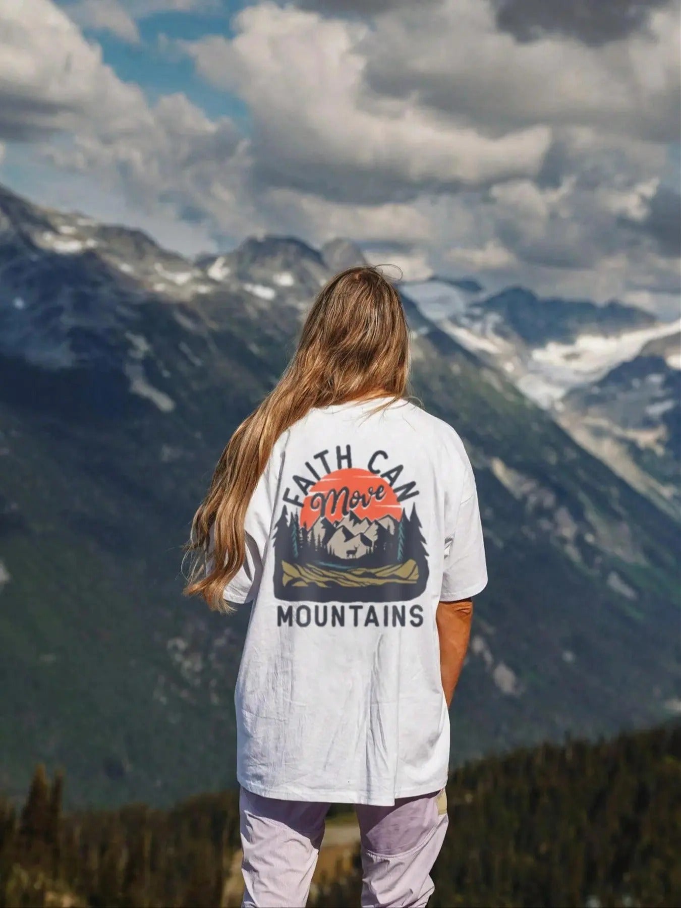 Women's Letter & Mountain Print Round Neck Tee, Casual Short Sleeve Crew Neck T-shirt for Summer, Fashion Women's Top for...