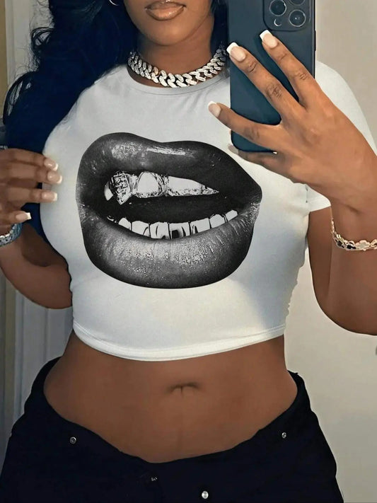 Women's Lip Print Round Neck Crop Tee, Casual Crew Neck Short Sleeve T-Shirt, Ladies Clothes for Daily Outdoor Wear...