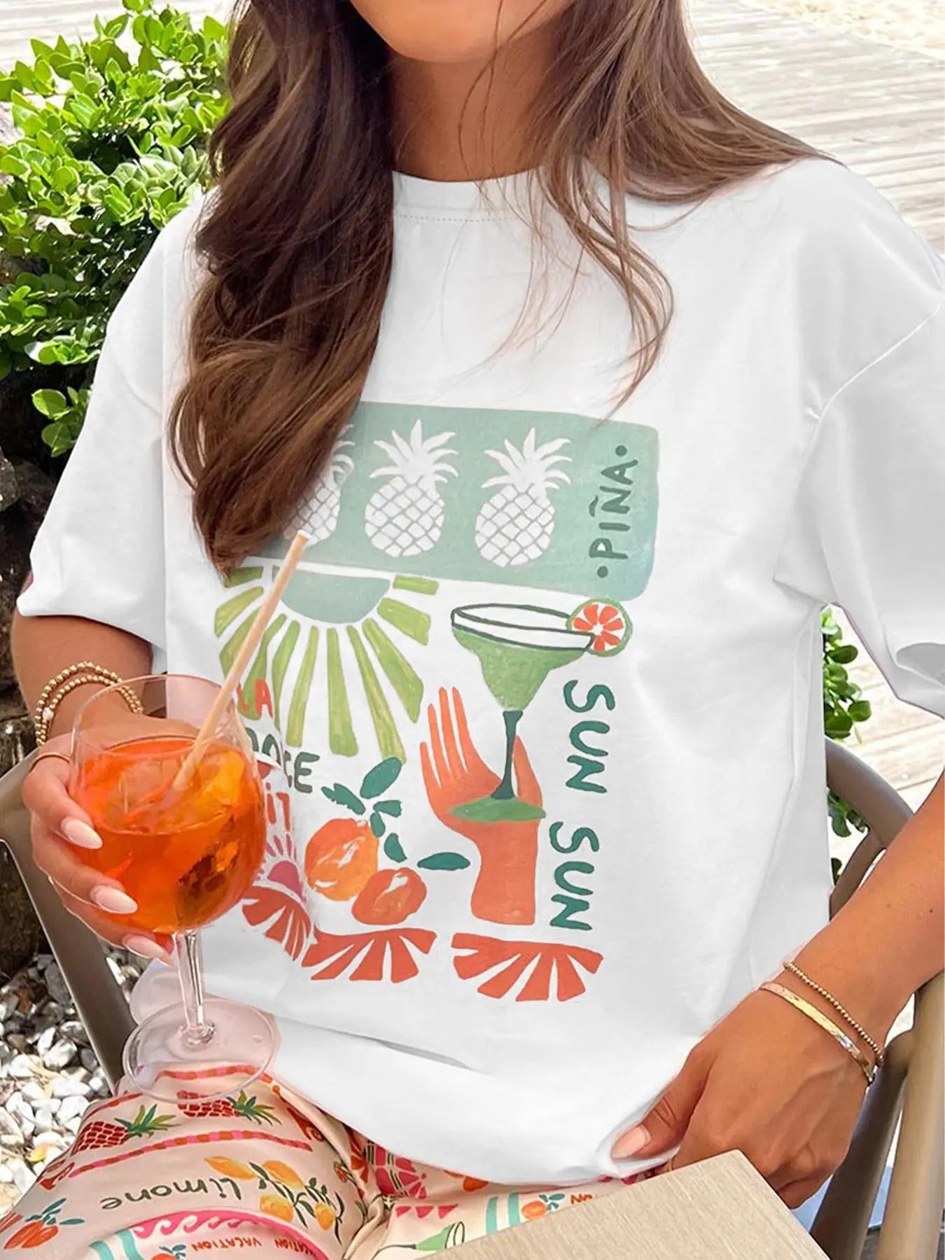 Women's Pineapple Print Round Neck Tee, Casual Fruit Graphic Short Sleeve T-shirt for Daily Wear, Ladies Clothes for All...